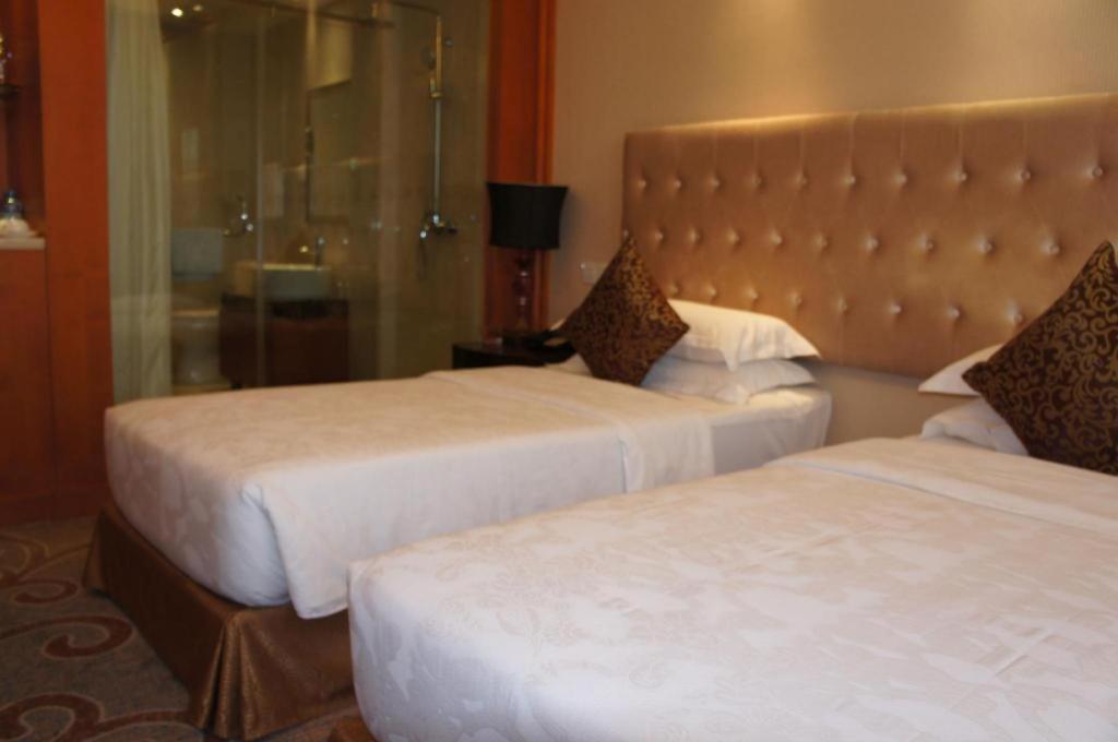Dork Jumpa Hotel Виентиане Екстериор снимка